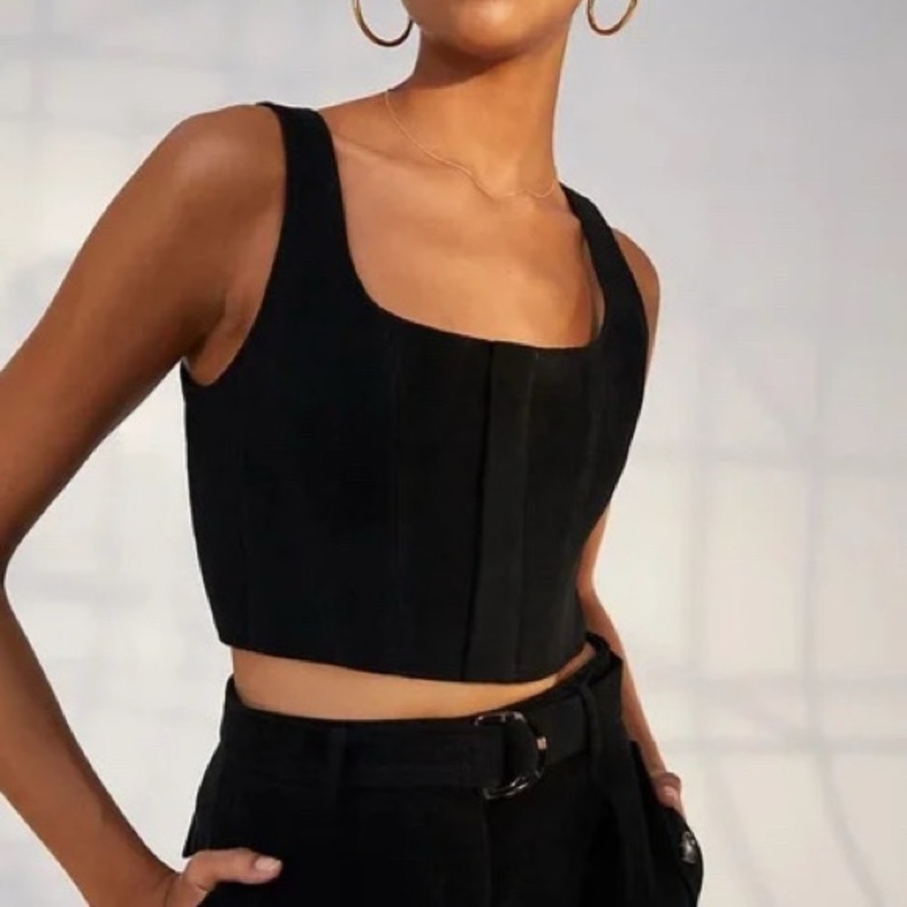Babaton 1-01 Square Neck Faux Suede Corset Crop Top